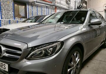 Mercedes-Benz C 220 384.000 km 7.990 &euro; Ratingen 40878