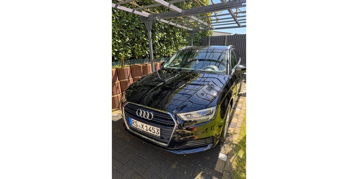 Audi A3 135.000 km 15.900 &euro; Remscheid 42855