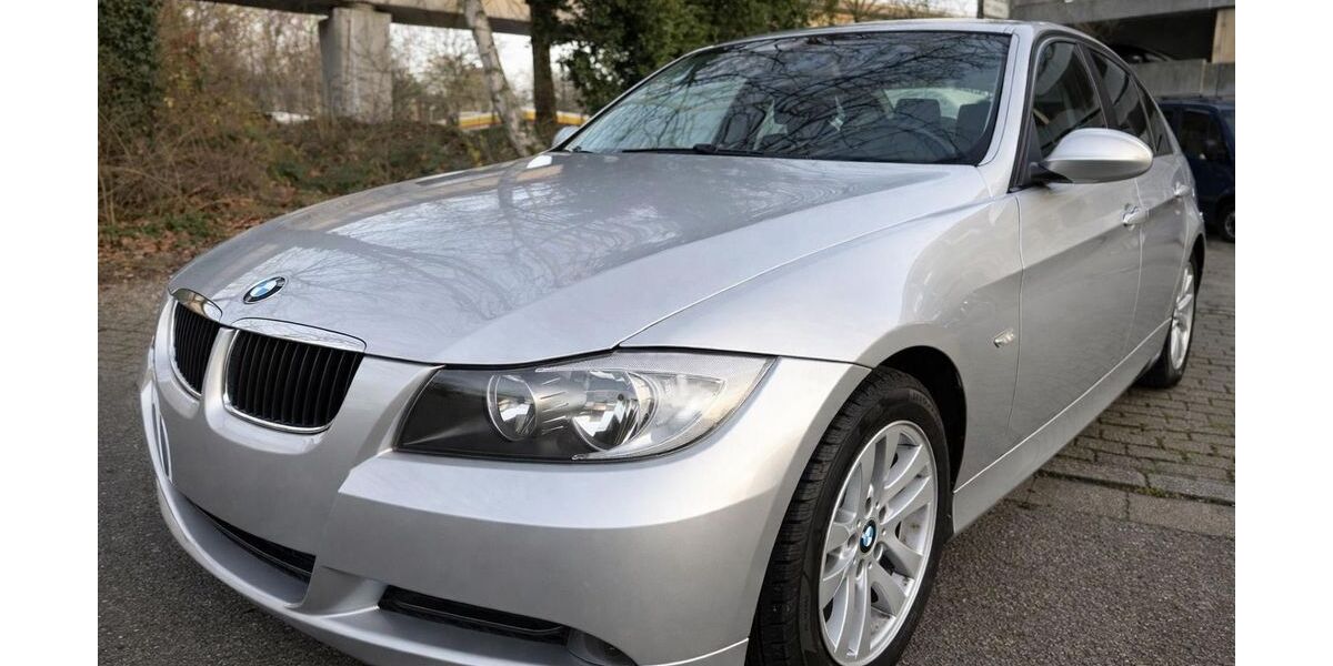 BMW 318 197.800 km 2.700 &euro; Essen 45276