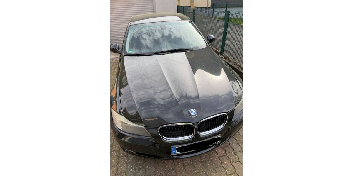 BMW 318 229.900 km 6.100 &euro; Hilden 40724