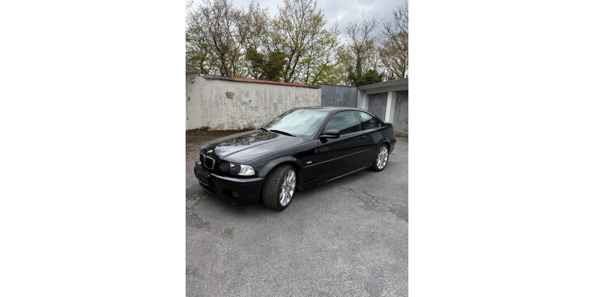 BMW 318 112.607 km 9.900 &euro; Hattingen 45525