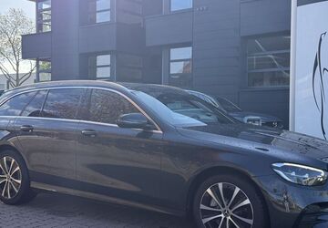 Mercedes-Benz E 300 59.500 km 37.450 &euro; Krefeld 47805