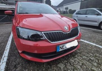 Skoda Fabia 93.300 km 6.700 &euro; Dormagen 41542