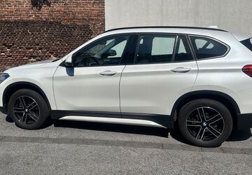 BMW X1 66.000 km 22.900 &euro; Düsseldorf 40589