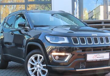 Jeep Compass 28.337 km 17.900 &euro; Neuss 41469
