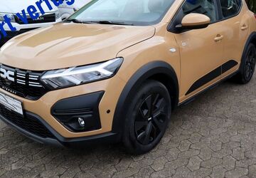 Dacia Sandero 2.000 km 17.450 &euro; Krefeld 47799