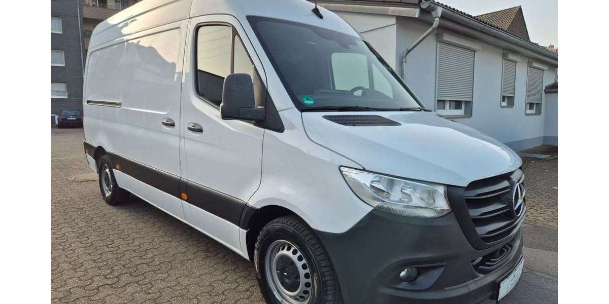 Mercedes-Benz Sprinter 197.000 km 21.990 &euro; Düsseldorf 40591