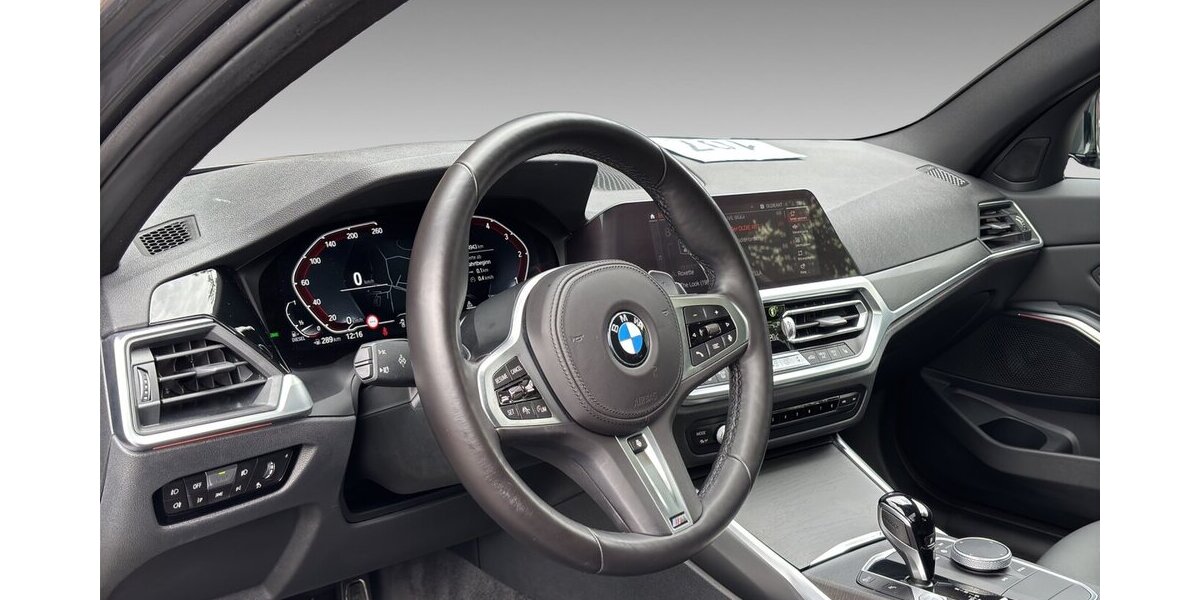 BMW 320d M Sport Leder Pano Kamera DrivProf HiFi 104.943 km 27.900 &euro; Wuppertal 42327