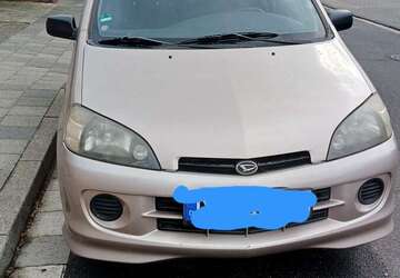 Daihatsu YRV 112.854 km 750 &euro; Neuss, Stadt 41466