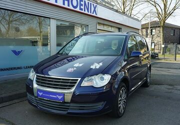 VW Touran 282.600 km 3.450 &euro; Krefeld 47807