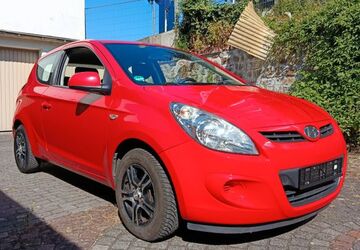 Hyundai i20 140.700 km 2.899 &euro; Wuppertal 42115