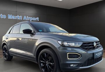 VW T-Roc 147.200 km 17.940 &euro; Ratingen bei Düsseldorf 40878