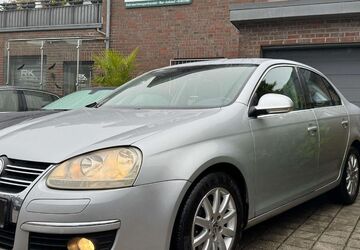 VW Jetta 172.000 km 1.999 &euro; Solingen 42651