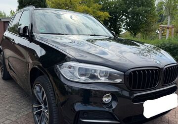 BMW X5 M50 160.000 km 22.999 &euro; Essen 45357