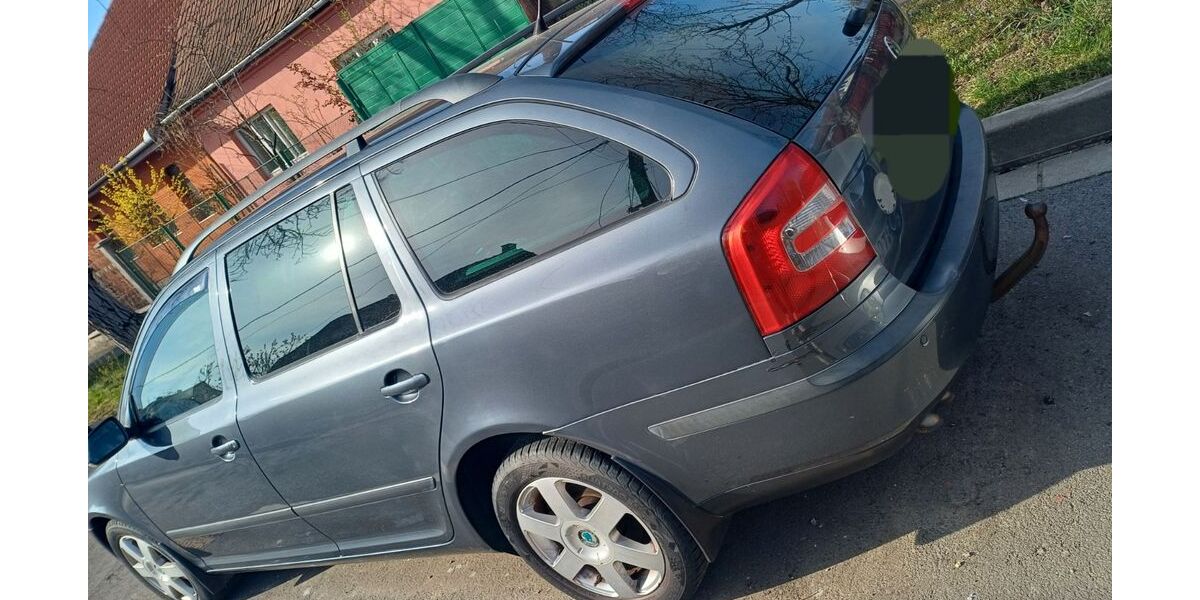 Skoda Octavia 220.000 km 2.490 &euro; Wuppertal 42239