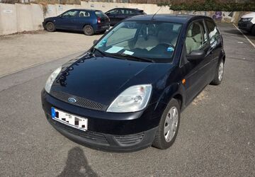 Ford Fiesta 102.000 km 2.200 &euro; Wuppertal 42277