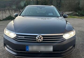 VW Passat Variant 220.000 km 12.590 &euro; Ratingen 40880