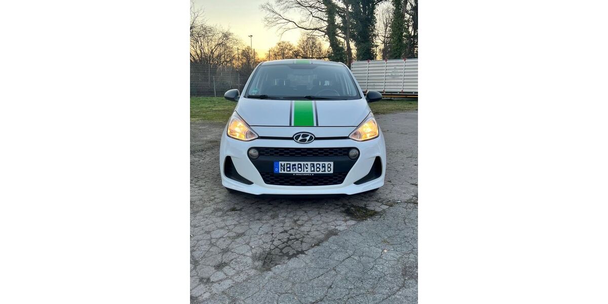 Hyundai i10 92.000 km 7.950 &euro; Ratingen 40880