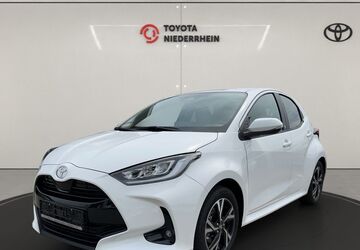 Toyota Yaris 2.500 km 24.580 &euro; Krefeld 47809