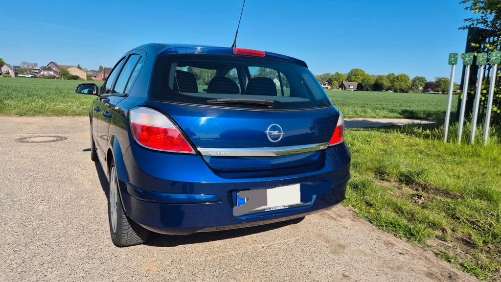 Opel Astra 215.000 km 1.900 &euro; Korschenbroich 41352