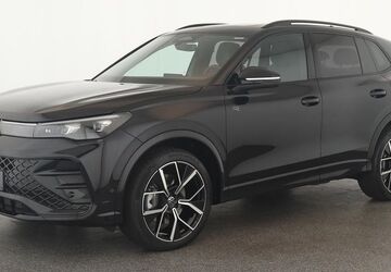 VW Tiguan 30.700 km 44.884 &euro; Neuss 41460