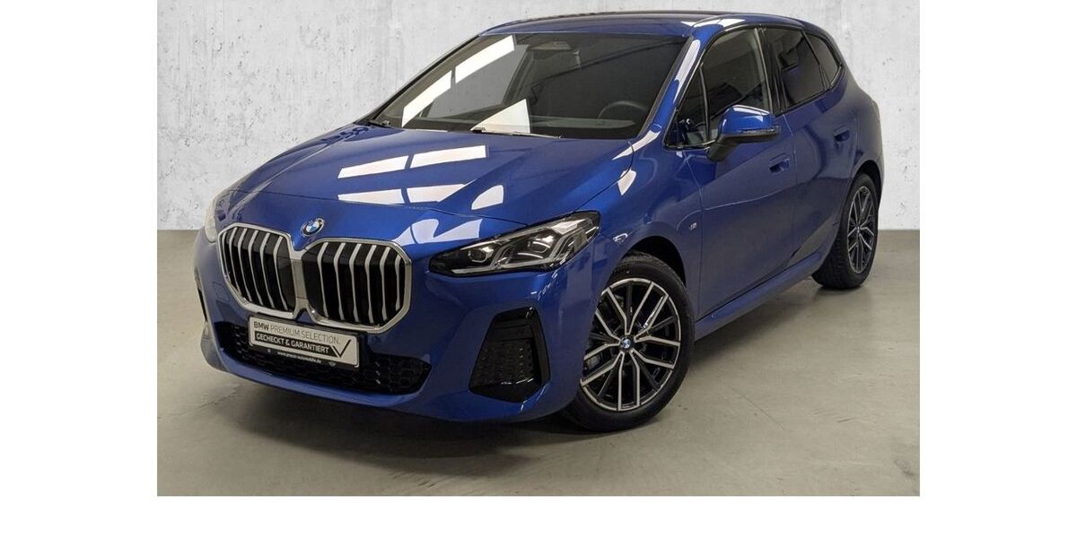 BMW 220 Active Tourer 11.406 km 35.640 &euro; Düsseldorf 40595