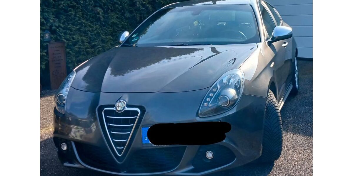 Alfa Romeo Giulietta 121.000 km 6.700 &euro; Neukirchen-Vluyn 47506