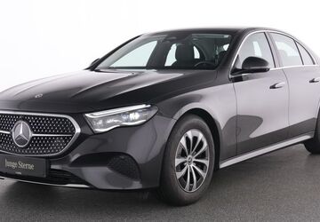 Mercedes-Benz E 220 11.464 km 54.685 &euro; Essen 45309