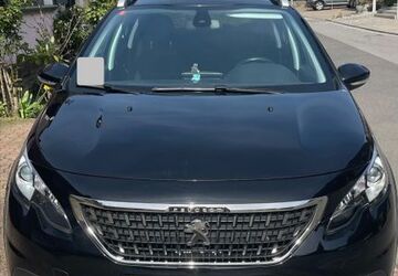 Peugeot 2008 76.300 km 10.800 &euro; Duisburg 47226