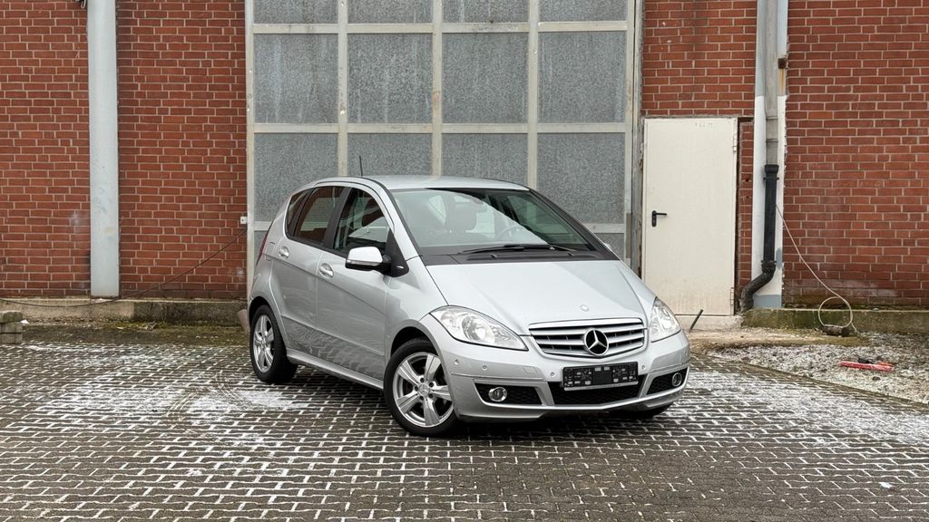 Mercedes-Benz A 160 160.120 km 5.599 &euro; Oberhausen 46049