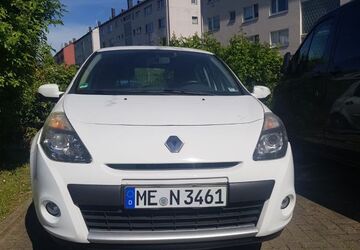 Renault Clio 190.000 km 3.000 &euro; Wülfrath 42489