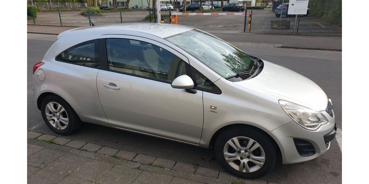 Opel Corsa 182.500 km 2.890 &euro; Krefeld 47805