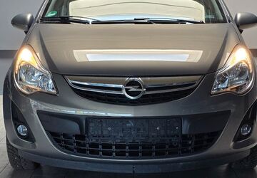 Opel Corsa 111.600 km 4.590 &euro; Hilden 40721