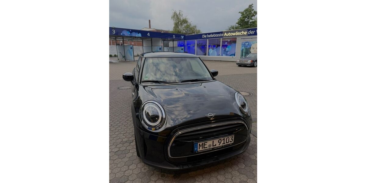 Mini ONE 73.900 km 14.400 &euro; Haan 42781