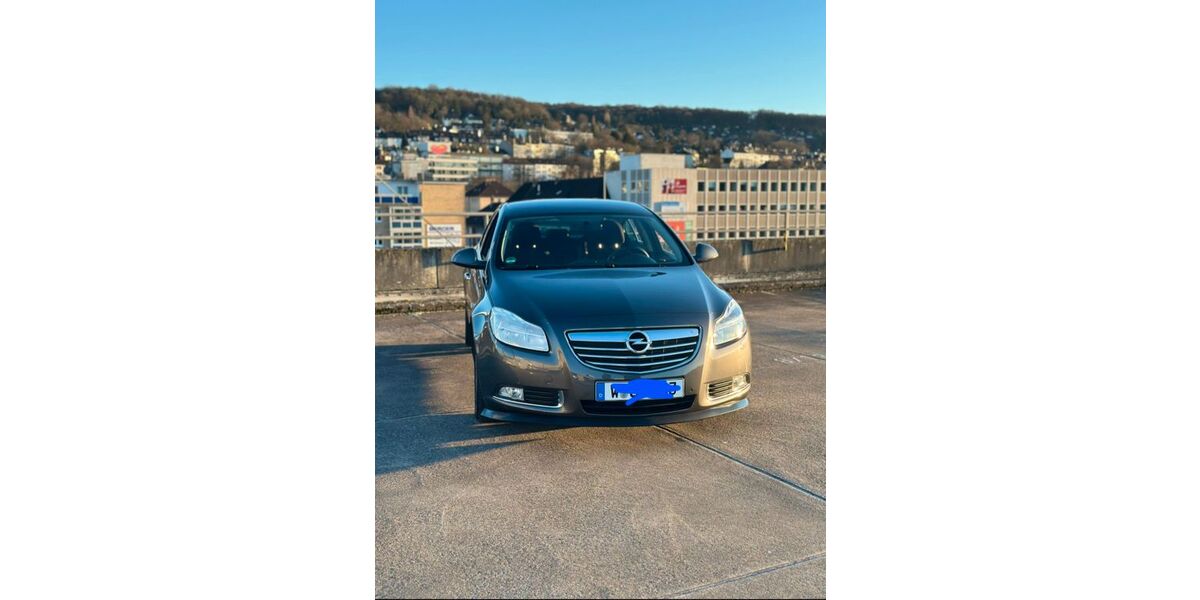 Opel Insignia 151.000 km 4.400 &euro; Wuppertal 42283
