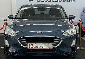 Ford Focus 96.144 km 13.599 &euro; Oberhausen 46049