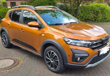 Dacia Sandero 79.000 km 12.990 &euro; Oberhausen 46045