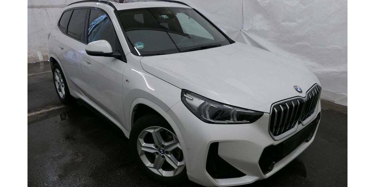 BMW X1 24.987 km 42.990 &euro; Remscheid 42853