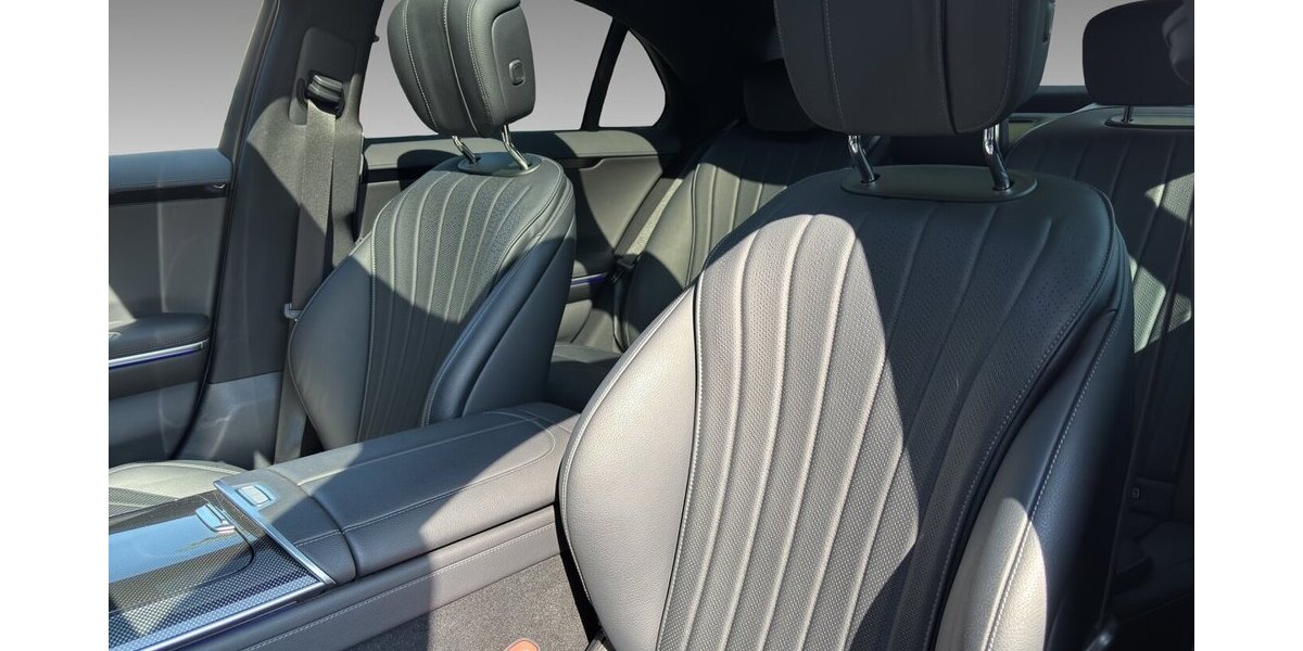 Mercedes-Benz S 350 d AMG MBUX Pano 360° HuD Burm Sitzklim 34.221 km 81.900 &euro; Wuppertal 42327