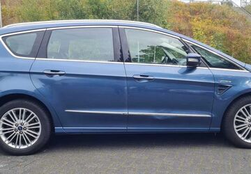 Ford S-Max 113.000 km 18.500 &euro; Ratingen 40878