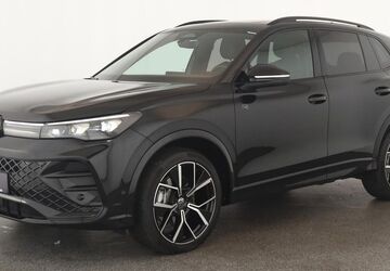 VW Tiguan 21.300 km 46.484 &euro; Düsseldorf 40233