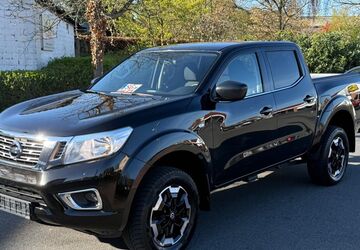 Nissan Navara 117.500 km 24.980 &euro; Solingen 42697