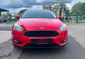 Ford Focus 123.500 km 5.900 &euro; Ratingen 40880