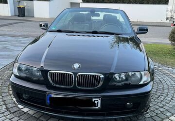 BMW 323 111.303 km 11.450 &euro; Haan 42781
