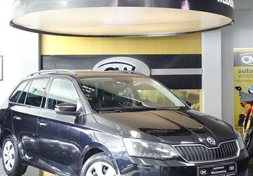 Skoda Fabia 274.000 km 5.950 &euro; Duisburg 47058