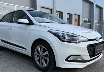 Hyundai i20 95.389 km 8.495 &euro; Willich 47877