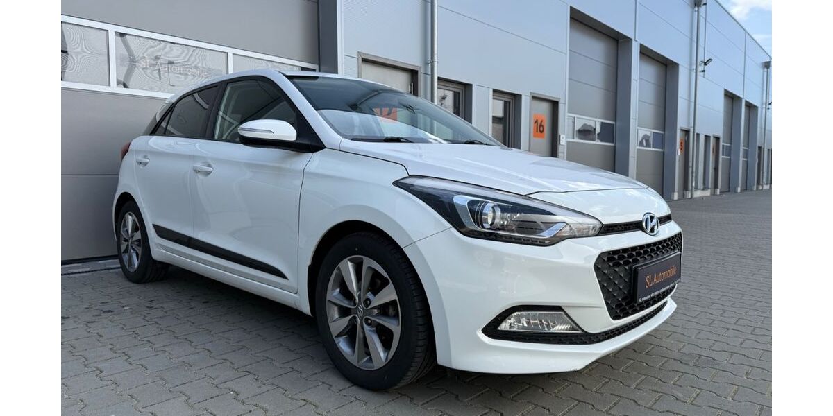 Hyundai i20 95.389 km 8.495 &euro; Willich 47877