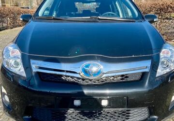 Toyota Auris 92.000 km 11.999 &euro; Ratingen 40880