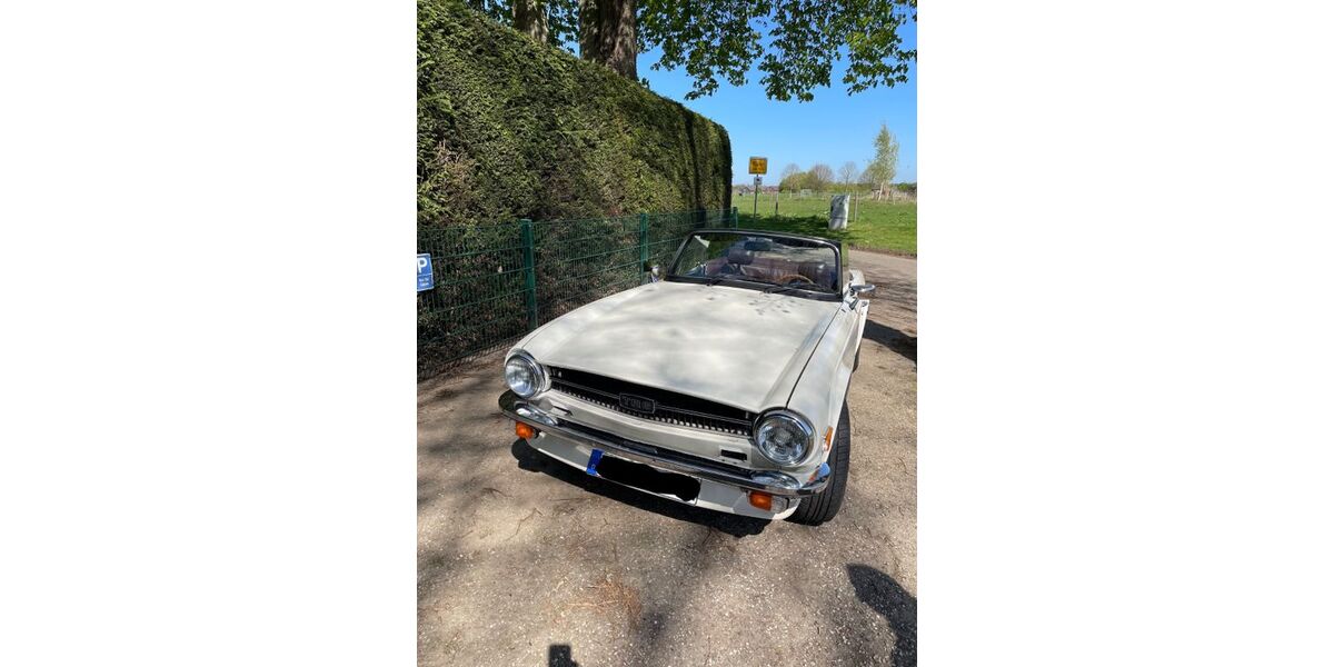 Triumph TR6 146.093 km 22.490 &euro; Duisburg 47058