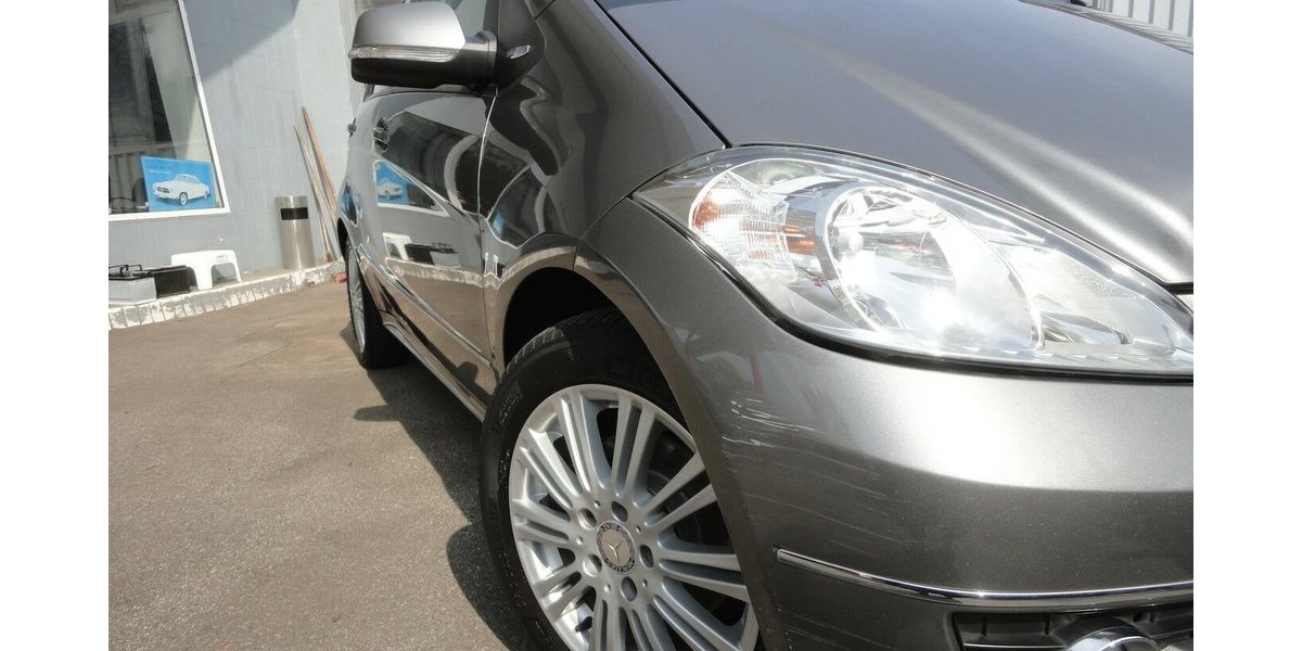 Mercedes-Benz A 160 Elegance Klima SHZ Alu 16 2.Hd Erst 47 Tkm 47.900 km 6.999 &euro; Neuss 41462